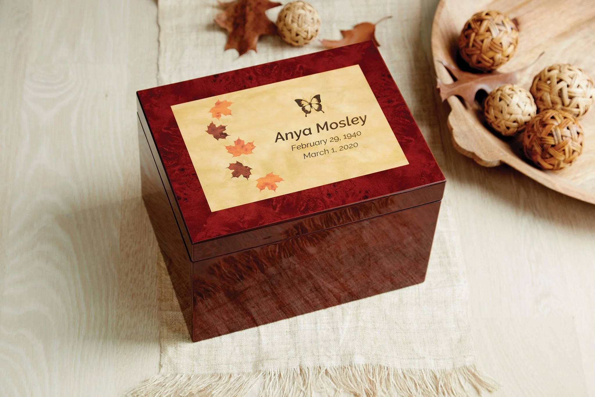 Autumn Leaves Memory Chest Extra Large Cremation Urn - Image 4
