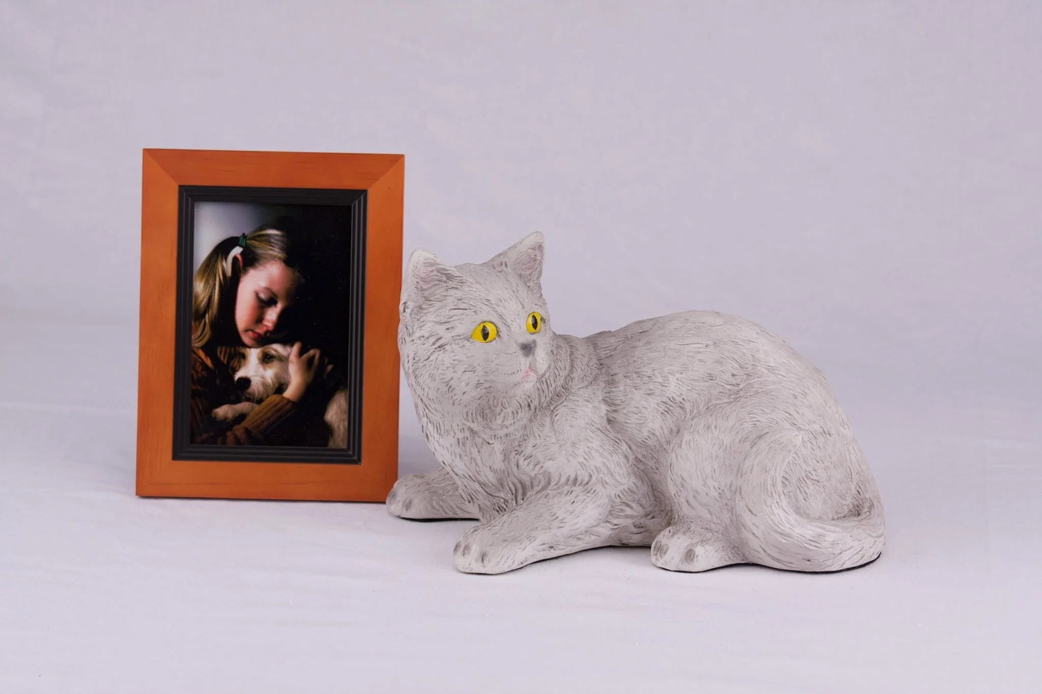 Gray Shorthair Cat Figurine Pet Urn - Image 4