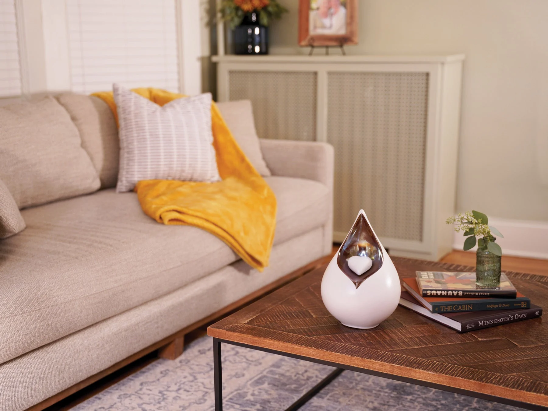 White Teardrop Heart Ceramic Adult Cremation Urn - Image 3